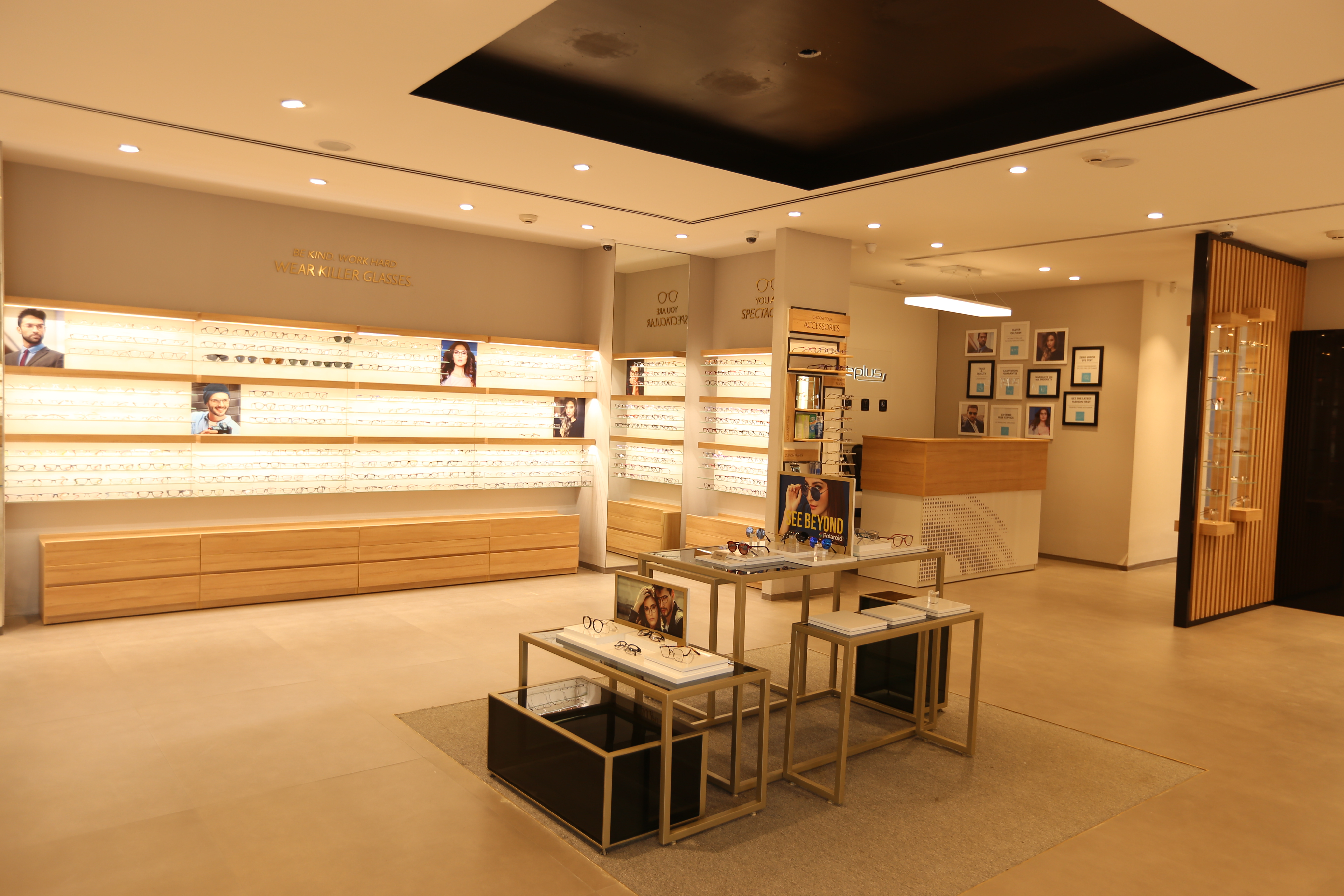Store Design - Titan Eye+ - image 1