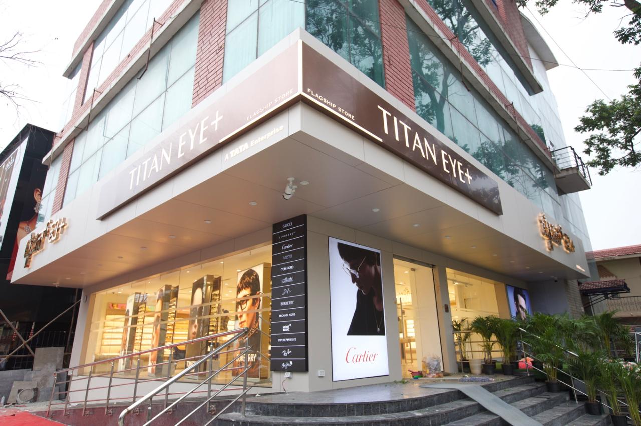 Store Design - Titan Eye+ - image 12