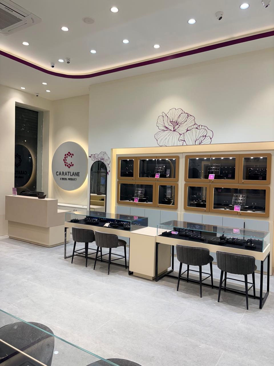 Store Design - Caratlane - image 28