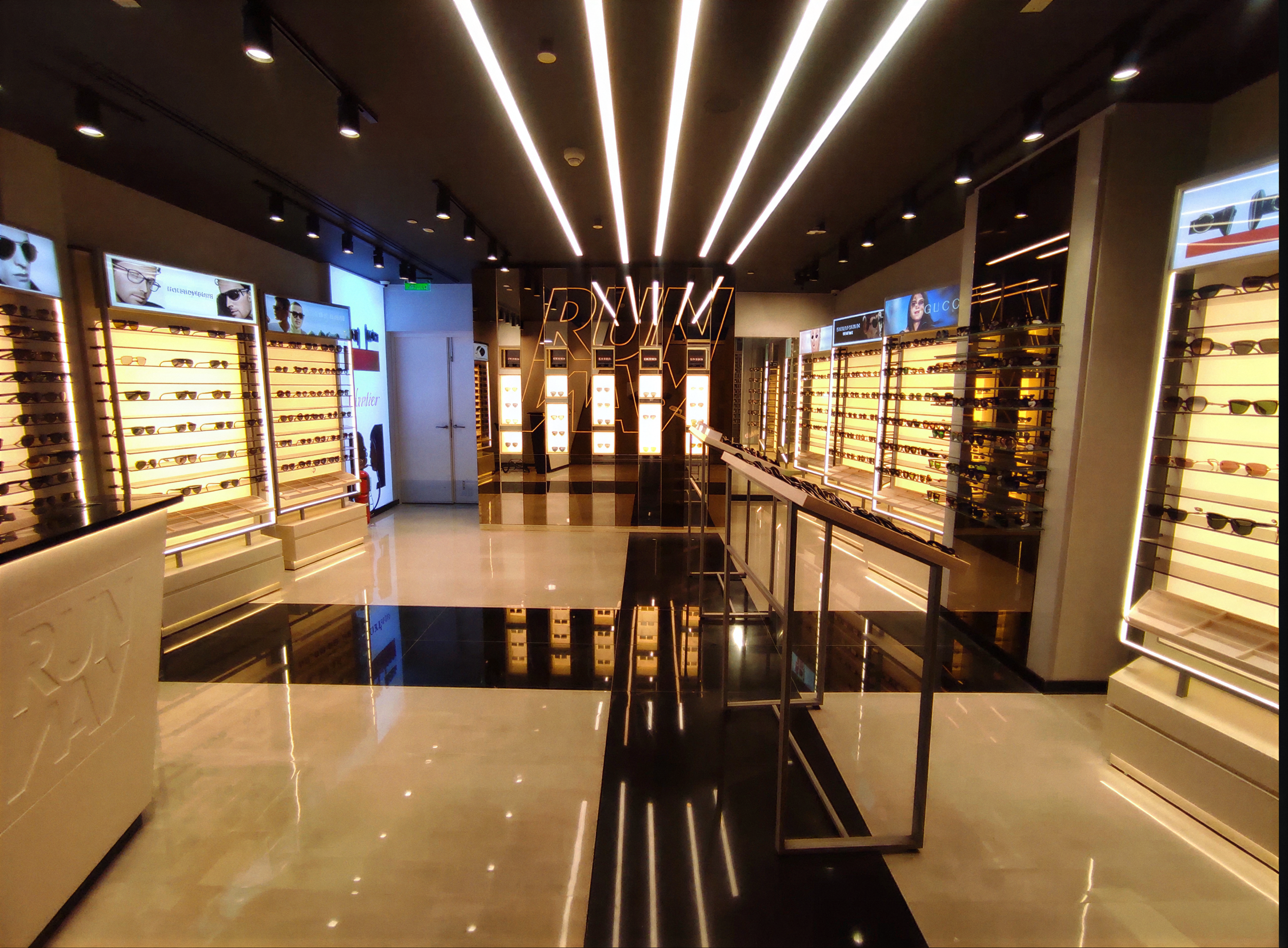 Store Design - Runway - image 3